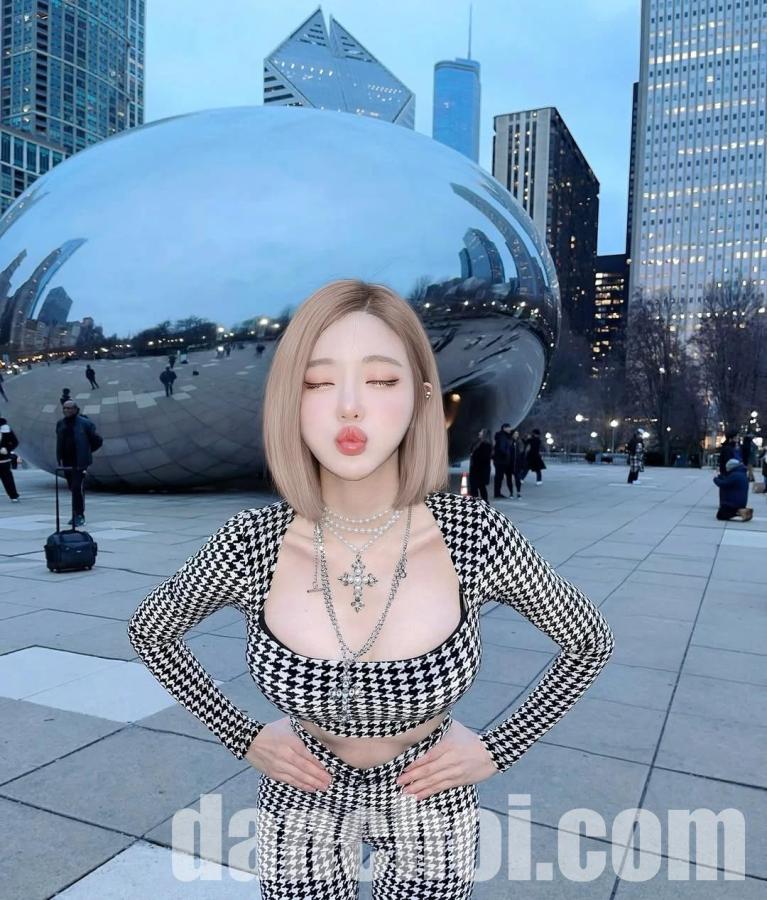 Click image for larger version

Name:	snapins_ai_DKAjG0ZPJ4o.jpg
Views:	5
Size:	121.3 KB
ID:	35611