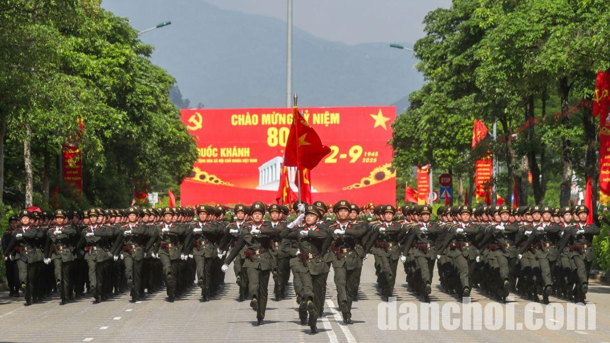 Click image for larger version

Name:	dieu-binh-2-9-thumb.jpg
Views:	0
Size:	268.0 KB
ID:	36346