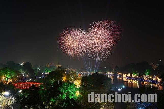 Click image for larger version

Name:	anh-duoc-tao-boi-phamminhthuythanglong-luc-4859805037212-17495310372151637269379.jpg
Views:	0
Size:	70.9 KB
ID:	36348