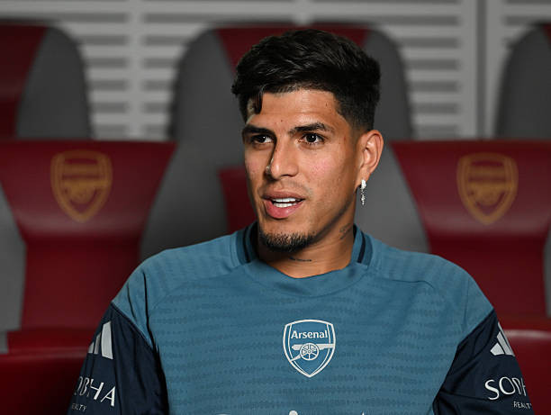 Click image for larger version

Name:	london-colney-england-piero-hincapie-signs-for-arsenal-at-sobha-realty-training-centre-on.jpg
Views:	2
Size:	46.3 KB
ID:	36480