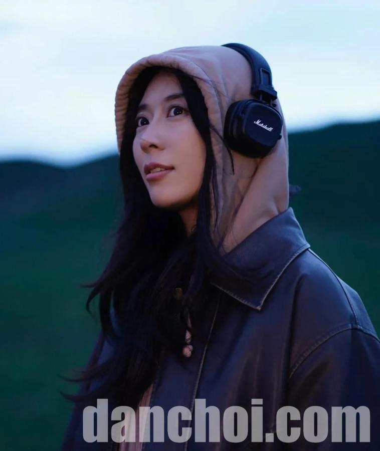 Click image for larger version

Name:	MARSHALL-MAJOR-V-6.jpg
Views:	0
Size:	42.3 KB
ID:	37828