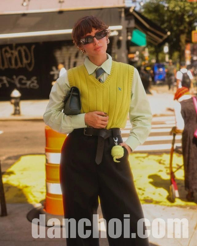 Click image for larger version

Name:	cardigan-gile-len-withkro-1758075438608985021241.jpg
Views:	4
Size:	104.9 KB
ID:	38078