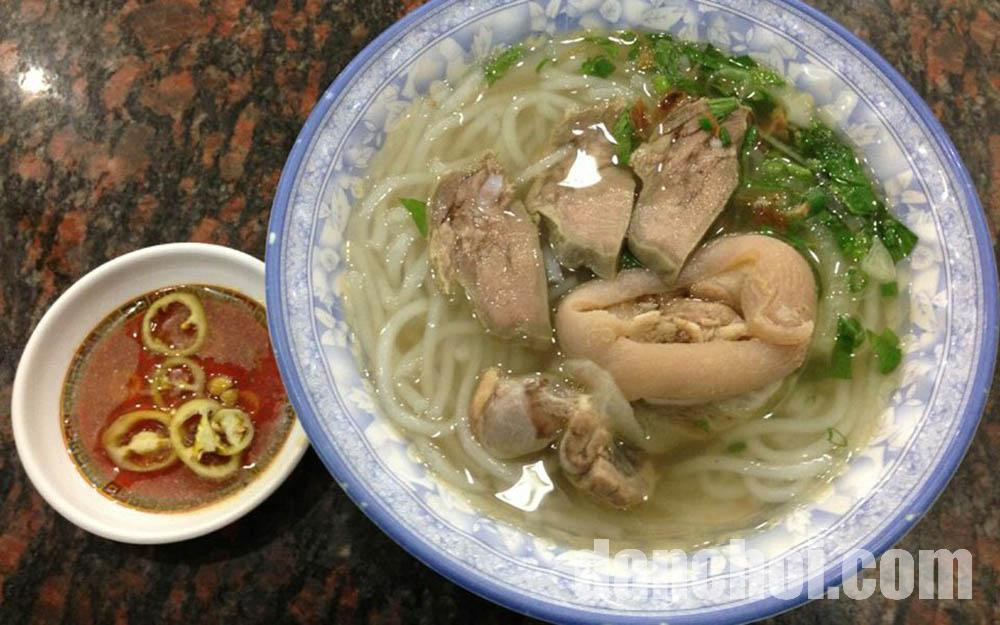 Click image for larger version  Name:	goi-y-10-quan-ngon-pleiku-cho-cac-tin-do-dam-me-an-uong-06-1659609371.jpg Views:	0 Size:	170.8 KB ID:	38436