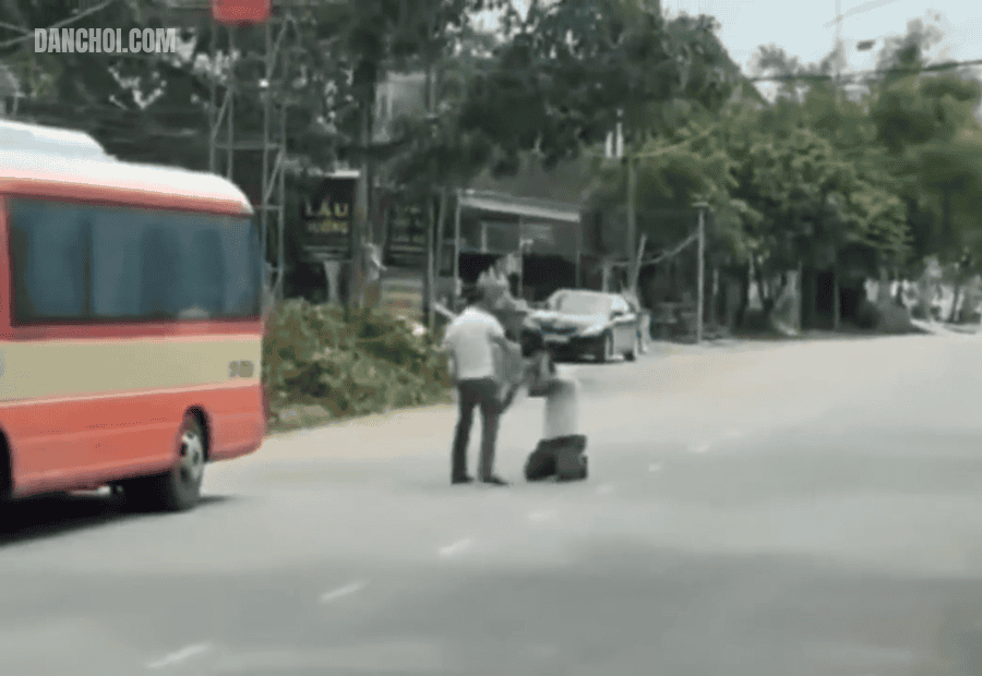 Click image for larger version

Name:	danchoi.com (1).png
Views:	12
Size:	149.1 KB
ID:	39378