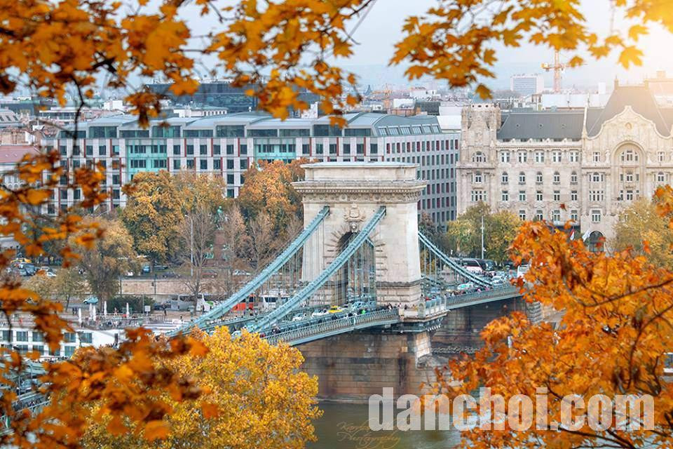 Click image for larger version

Name:	Budapest.jpg
Views:	6
Size:	269.1 KB
ID:	39853