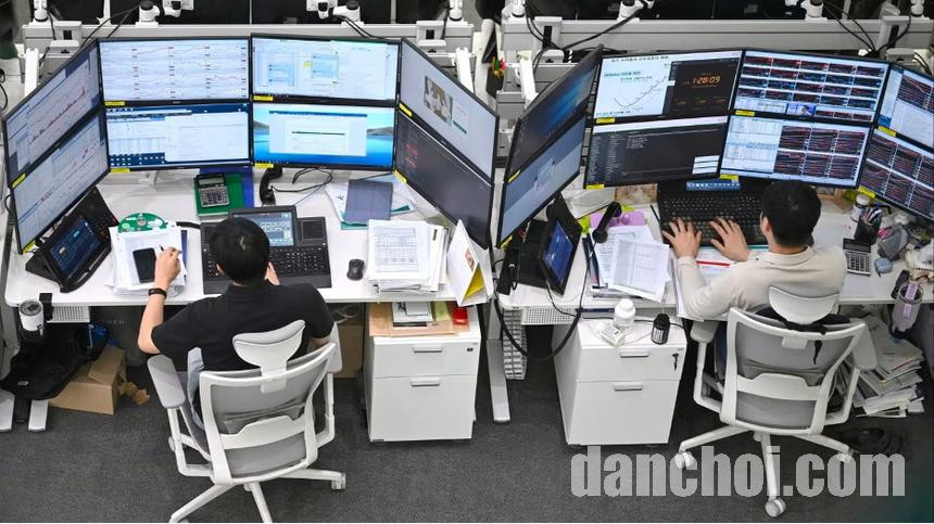 Click image for larger version

Name:	0-6848-557.jpg
Views:	10
Size:	141.3 KB
ID:	42206