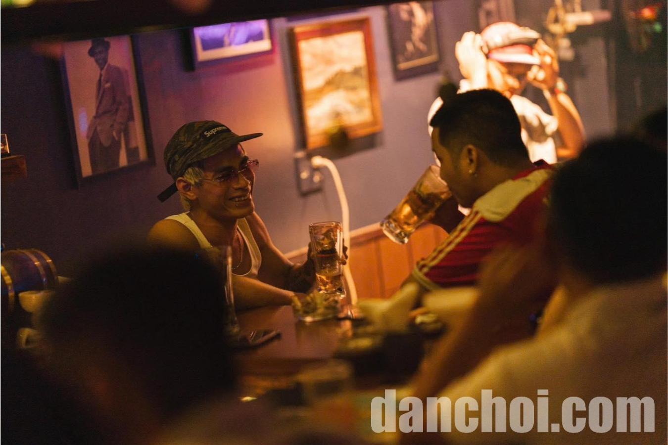 Click image for larger version

Name:	union.jpg
Views:	0
Size:	109.0 KB
ID:	42506