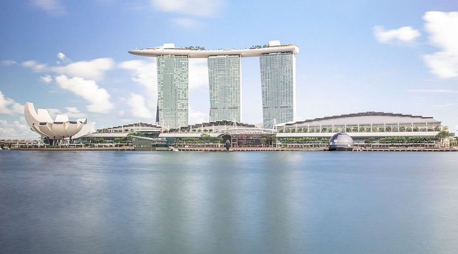 Click image for larger version  Name:	marina-bay-sands.jpg Views:	0 Size:	95.3 KB ID:	42873