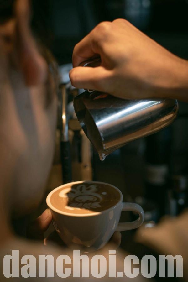 Click image for larger version

Name:	S12-1741681303.jpg
Views:	0
Size:	40.3 KB
ID:	43047