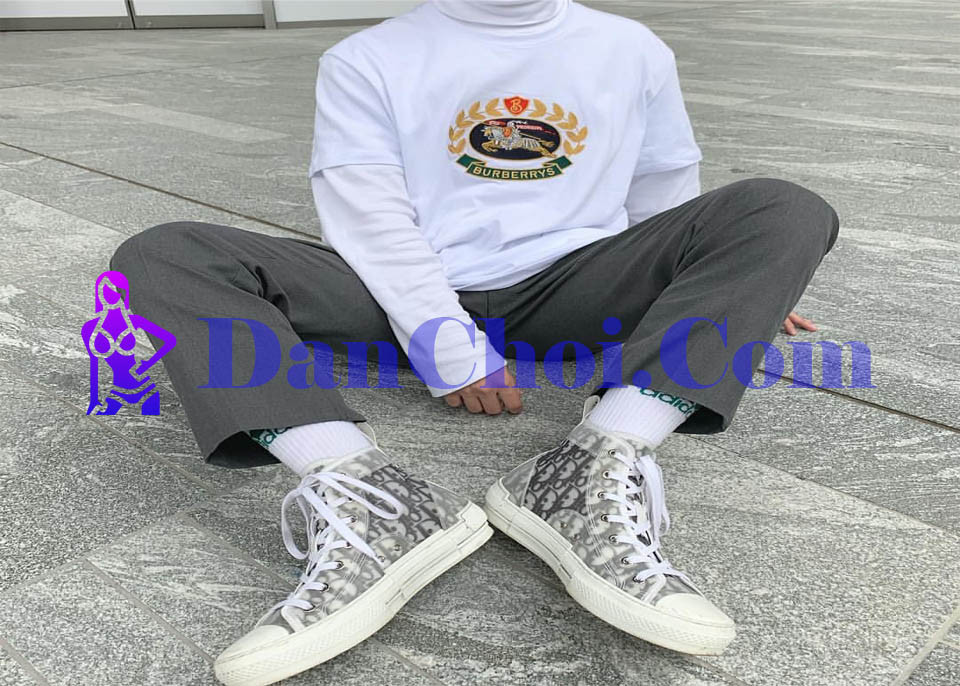 Dior B23 Đôi sneaker $1,150 làm dân chơi phải cháy ví