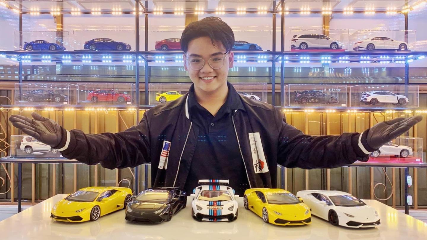 Mô hình siêu xe tỉ lệ 1:18: Thế giới xe trong tầm tay