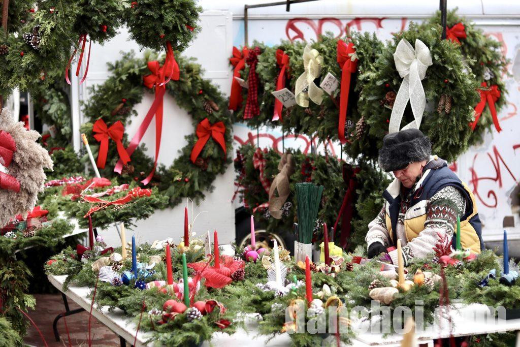 Click image for larger version  Name:	Diem-den-Giang-sinh-o-Tokyo-ivivu-2-1024x683.jpg Views:	1 Size:	290.9 KB ID:	47612