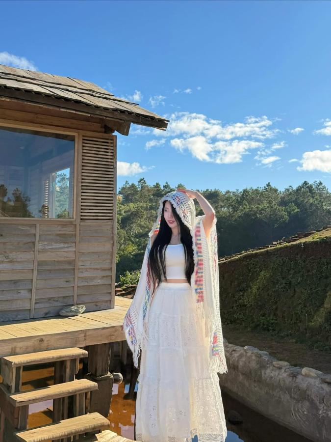 Click image for larger version

Name:	SSvid.app - Thuỵ Sĩ tại Tà Xùa 🙈-DRXPn_NElLl[1080x1440].jpg
Views:	13
Size:	83.1 KB
ID:	48684