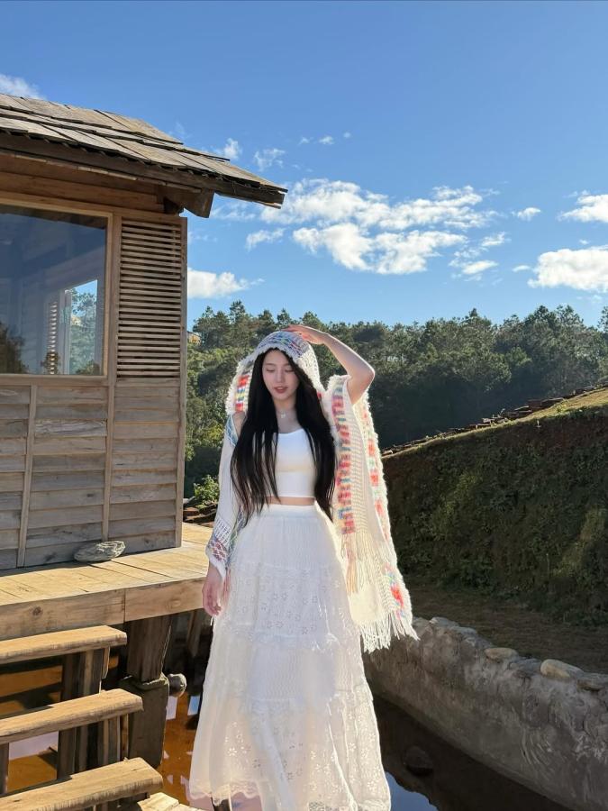 Click image for larger version

Name:	SSvid.app - Thuỵ Sĩ tại Tà Xùa 🙈-DRXPn_UEqpW[1080x1440].jpg
Views:	13
Size:	85.0 KB
ID:	48686