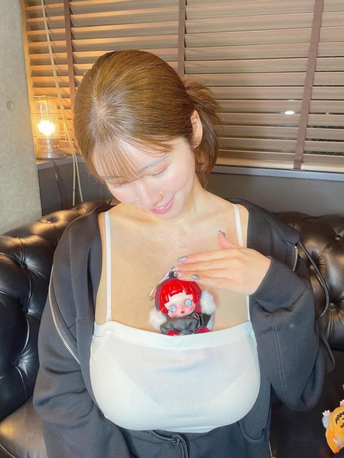 Click image for larger version

Name:	SSvid.app - あこぱいの間の住民た-DQ1goDgEejB[1080x1438].jpg
Views:	28
Size:	80.6 KB
ID:	48776