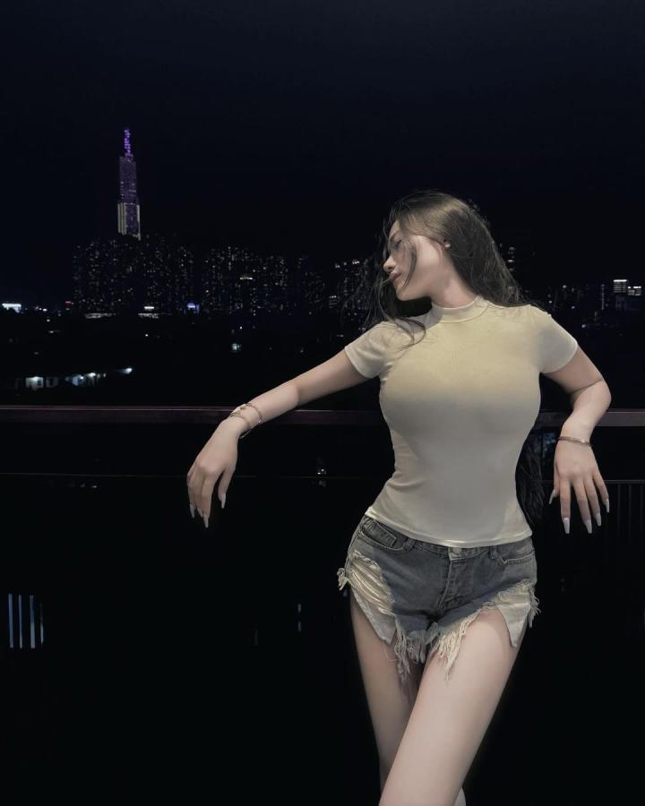 Click image for larger version

Name:	SSvid.app - 🌌🪐#saigon[1080 x 1350].jpg
Views:	9
Size:	37.2 KB
ID:	49219