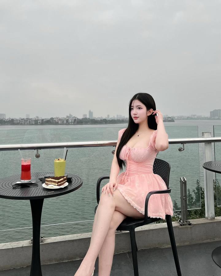 Click image for larger version

Name:	SSvid.app - Sinh nhật 4_3 nma giờ mớ-DGyUH--y1IV[1080x1350].jpg
Views:	6
Size:	67.3 KB
ID:	49234