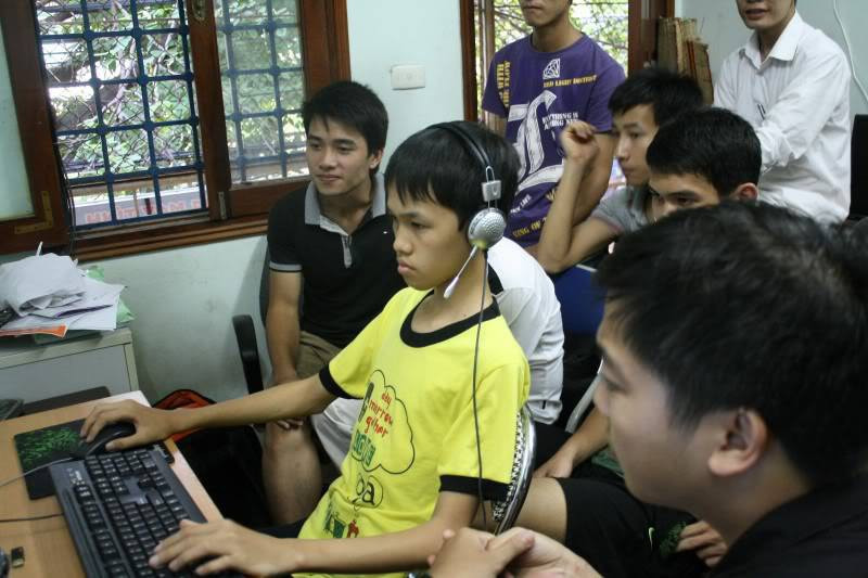 Chim Sẻ Đi Nắng và sức ảnh hưởng vượt khỏi biên giới AOE Việt