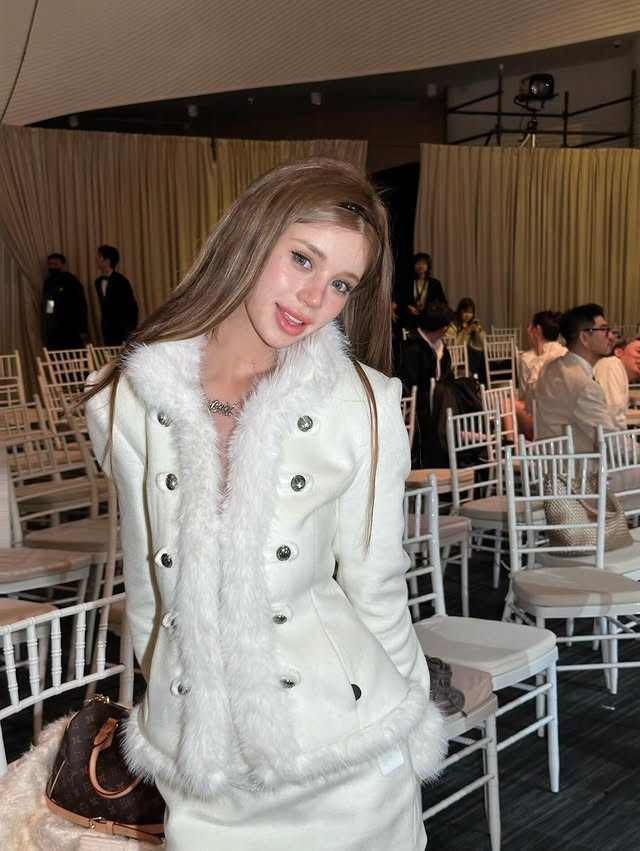 Click image for larger version

Name:	591167627_18091451774489110_5275278057531413935_n..jpg
Views:	10
Size:	124.8 KB
ID:	50023