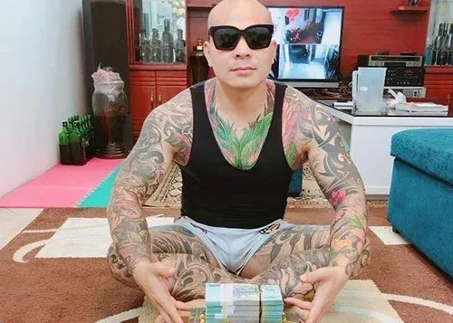 Quang Rambo: Từ tay xã hội đến hiện tượng mạng gây nhiều tranh cãi