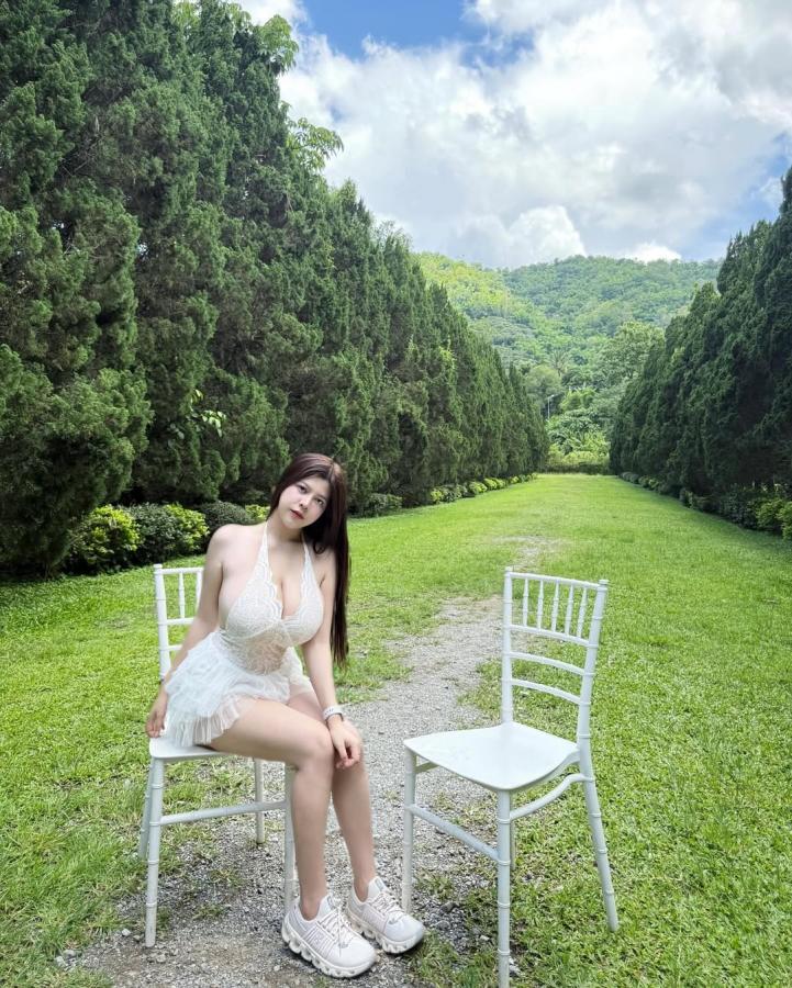 Click image for larger version

Name:	SSvid.app - ที่ข้างๆยั-DKEqytPvd5H[1080x1349].jpg
Views:	10
Size:	155.1 KB
ID:	50714