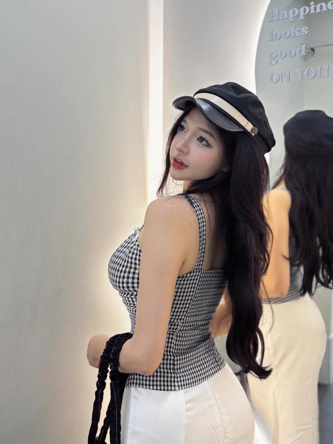 Click image for larger version

Name:	SSvid.app - Nhả vía độc thân cho m�-DKrc76jSn9o[1080x1440].jpg
Views:	24
Size:	55.1 KB
ID:	52101