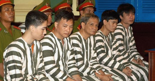 Phiên tòa lịch sử và giai thoại khép lại đế chế giang hồ Năm Cam