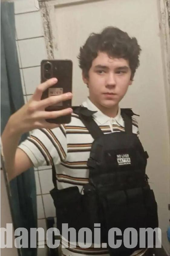 Click image for larger version

Name:	Screenshot 2025-12-19 222847.jpg
Views:	9
Size:	69.7 KB
ID:	53608