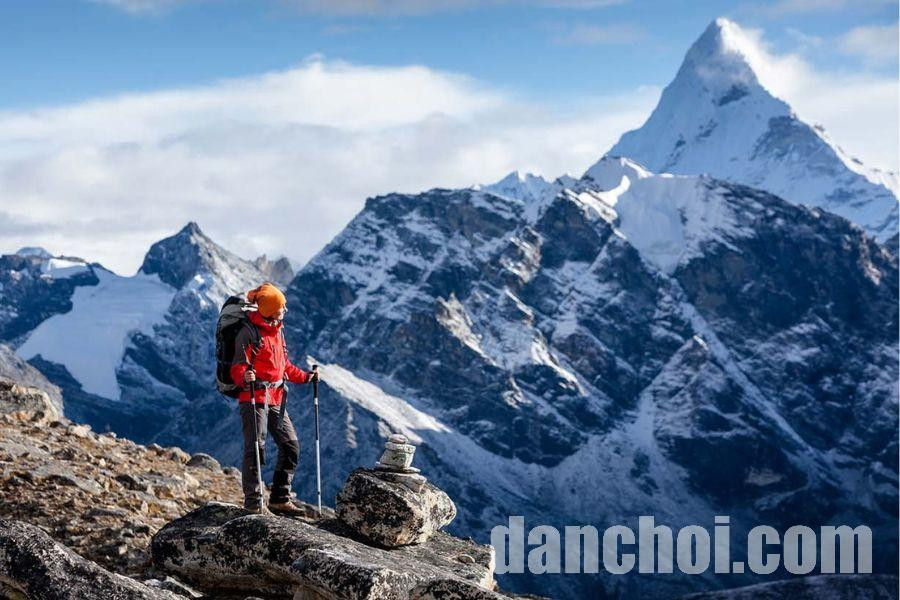 Click image for larger version

Name:	trekking-nepal-theme.jpg
Views:	7
Size:	150.8 KB
ID:	54262