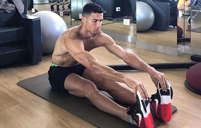 Thói Quen Tập Luyện Dị Thường Của Cristiano Ronaldo Mà Ít Ai Biết