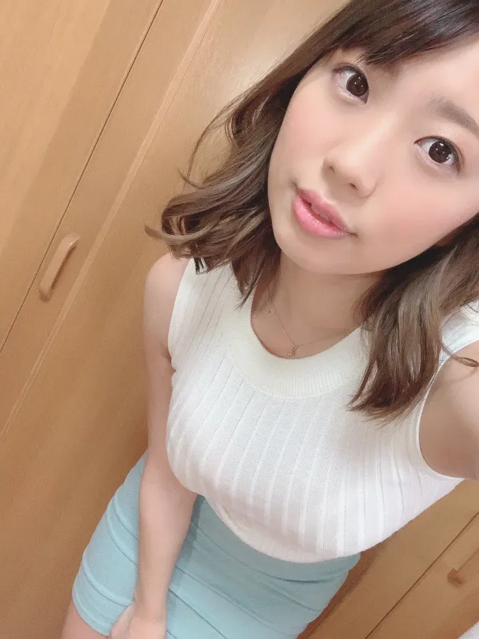 Click image for larger version

Name:	matsuri-kiritani-irtr-v0-91ifyqjchsaa1.webp
Views:	0
Size:	50.2 KB
ID:	58980