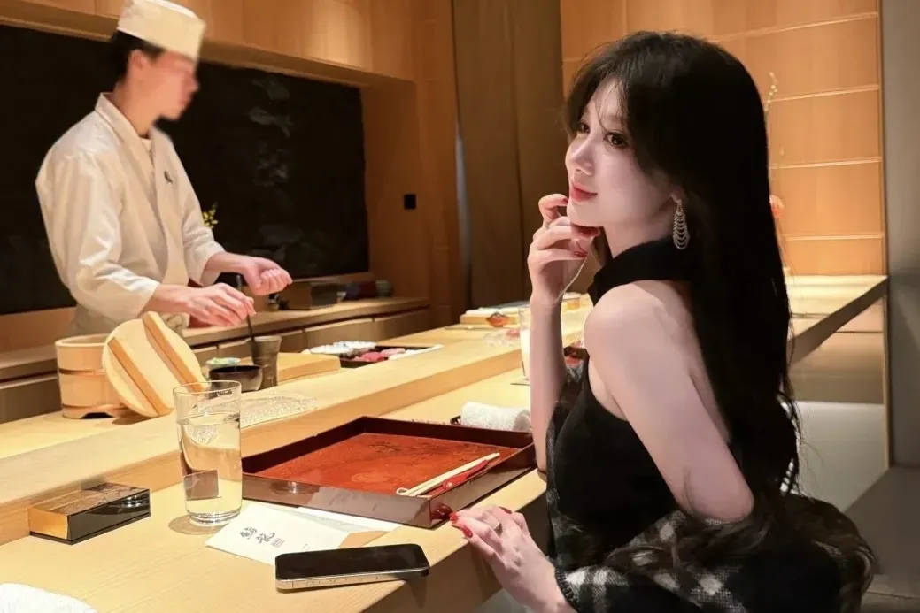 Click image for larger version

Name:	Thu_ve_hon_10_trieu_dong_sau_5_ngay_mo_dich_vu_ban_anh_phong_bat.webp
Views:	1
Size:	45.0 KB
ID:	62933