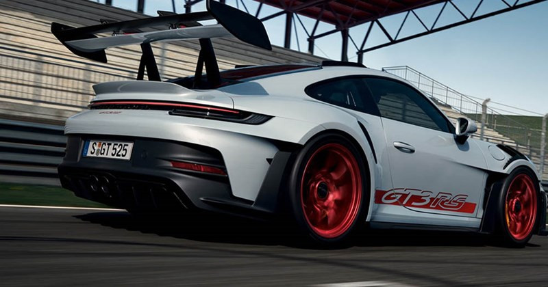 Click image for larger version

Name:	Porsche-3.jpg
Views:	7
Size:	91.2 KB
ID:	63357
