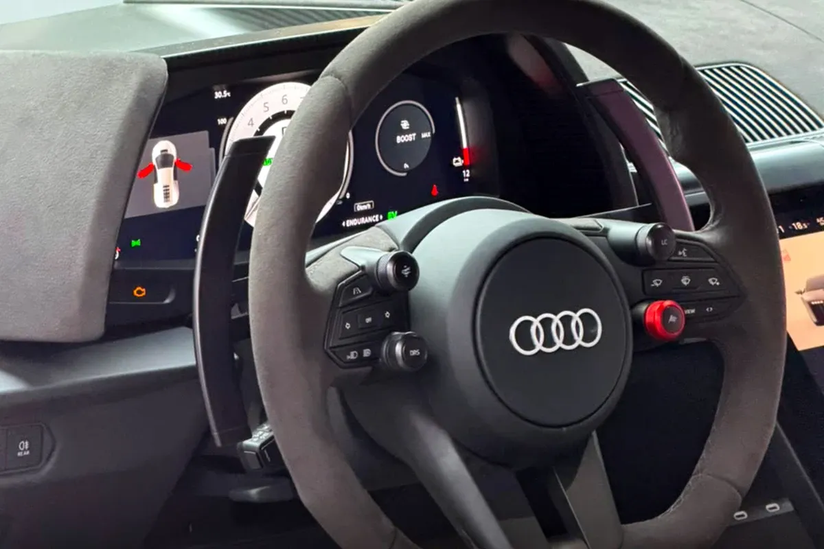 Click image for larger version

Name:	Audi_Nuvolari_12.webp
Views:	0
Size:	56.0 KB
ID:	63364
