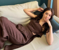 nhan-sac-nong-bong-cua-hot-girl-lao-goc-viet-gay-sot-mang-xa-hoidocx-1699859860209.png